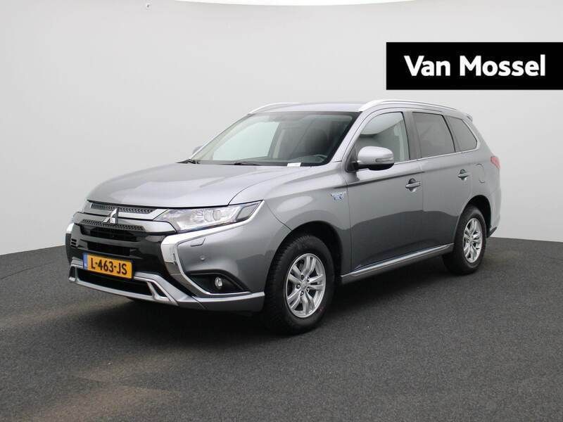 Grijs Gebruikt 2021 Mitsubishi Outlander SUV | € 22.900 (Eerlijke prijs) - Afbeelding 1/4