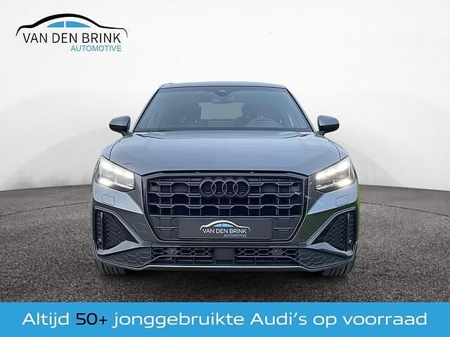 Occasion Audi Q2 S-Line 150 PK (110 kW) 2022 Grijs, metallic lak SUV