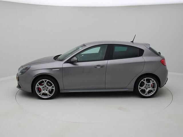 Occasion Alfa Romeo Giulietta Super 170 PK (125 kW) 2016 Grijs Hatchback