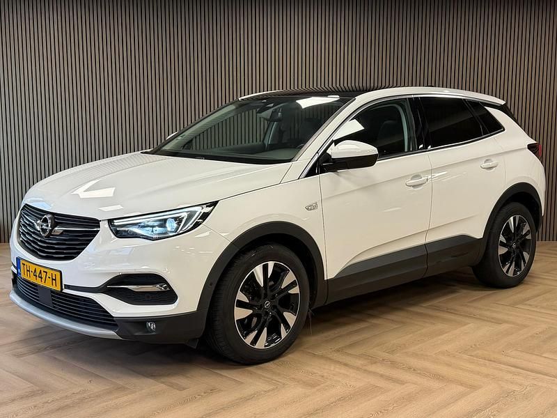 Wit Occasion 2018 Opel Grandland X Business SUV | € 14.450 (Iets duurder) - Afbeelding 1/4