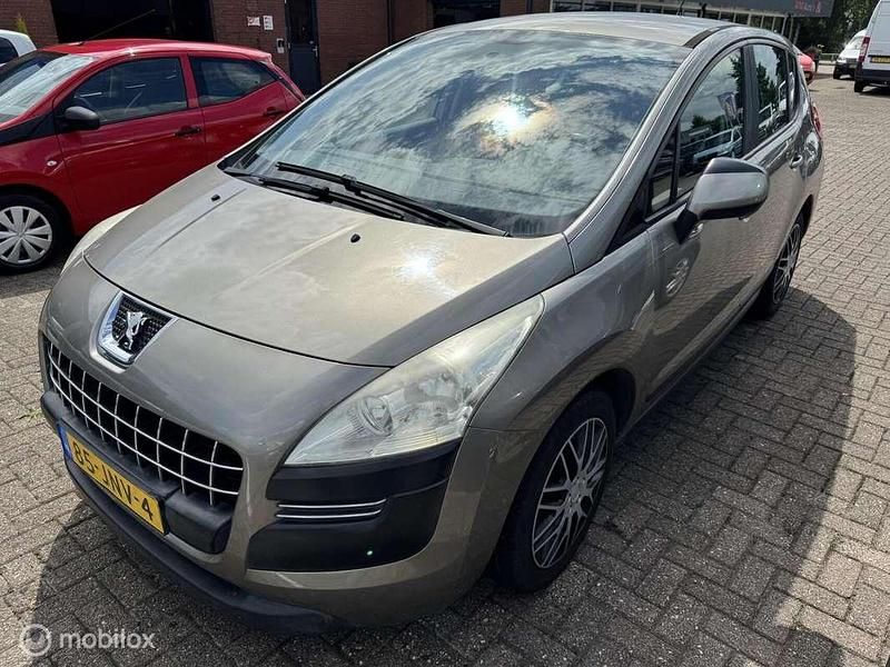 Grijs Gebruikt 2009 Peugeot 3008 MPV | € 1.450 (Super prijs) - Afbeelding 1/4