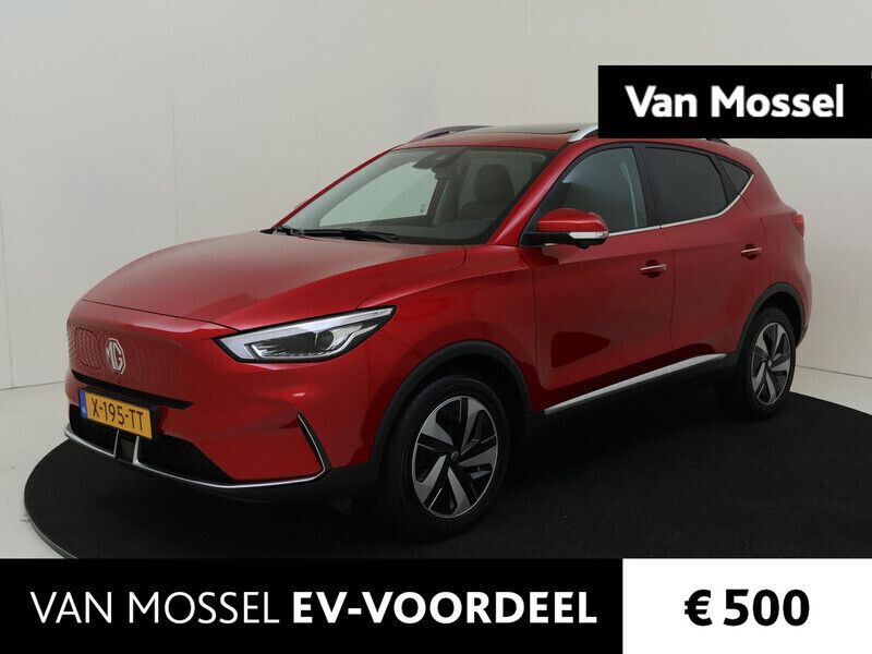 Rood Gebruikt 2024 MG ZS Luxury Sedan | € 24.995 (Eerlijke prijs) - Afbeelding 1/4