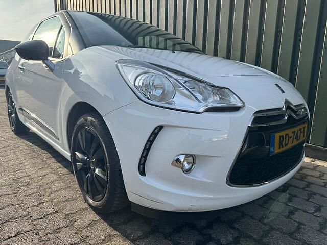 Occasion Citroën DS3 Chic 82 PK (60 kW) 2013 Wit Hatchback