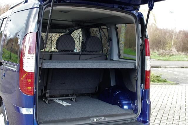 Occasion Fiat Doblò Family 77 PK (56 kW) 2008 Blauw MPV