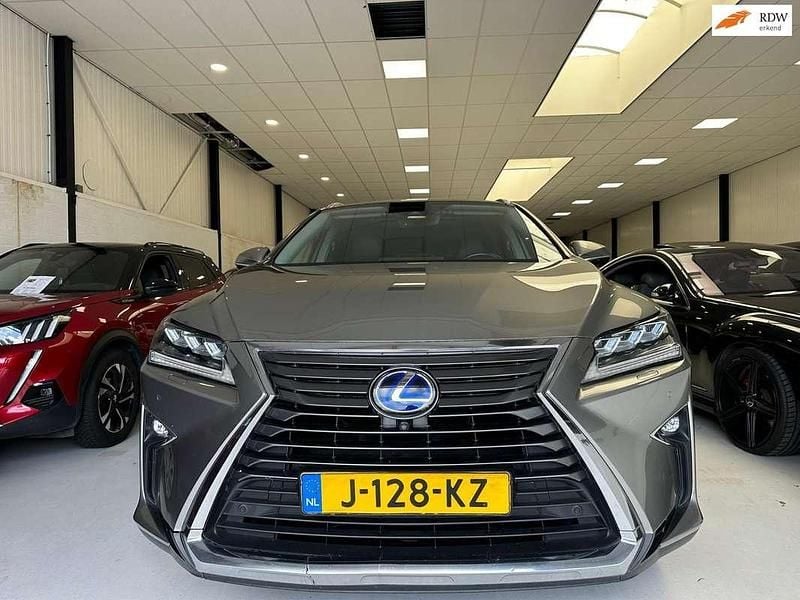 Bruin Gebruikt 2016 Lexus RX450h President Line SUV | € 26.950 (Eerlijke prijs) - Afbeelding 1/4