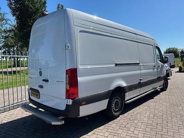Wit Gebruikt 2024 Mercedes Sprinter Van | € 12.850 - Afbeelding 1/4
