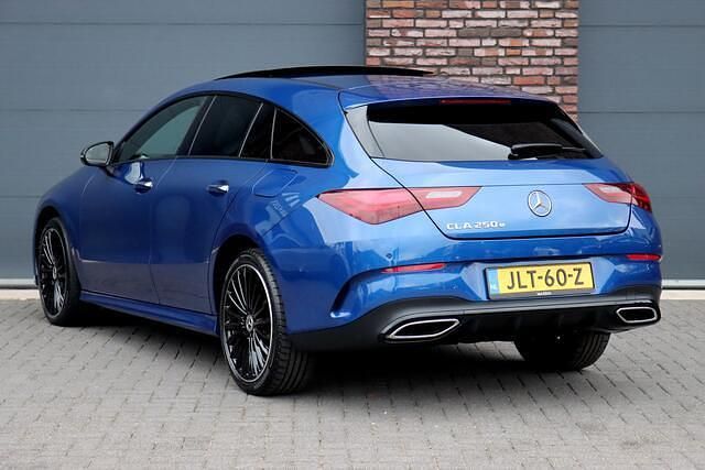 Occasion Mercedes CLA250 Shooting Brake Advanced 218 PK (160 kW) 2024 Blauw Stationwagen