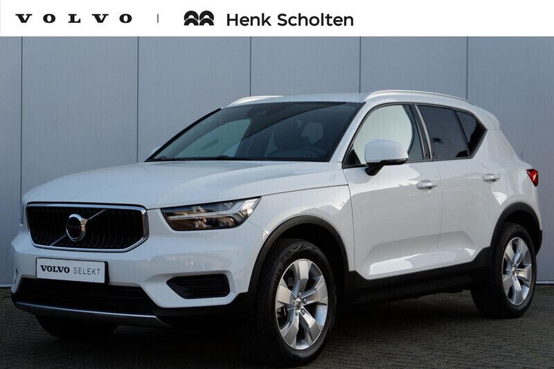 Wit Gebruikt 2021 Volvo XC40 Momentum SUV | € 26.750 (Super prijs) - Afbeelding 1/4