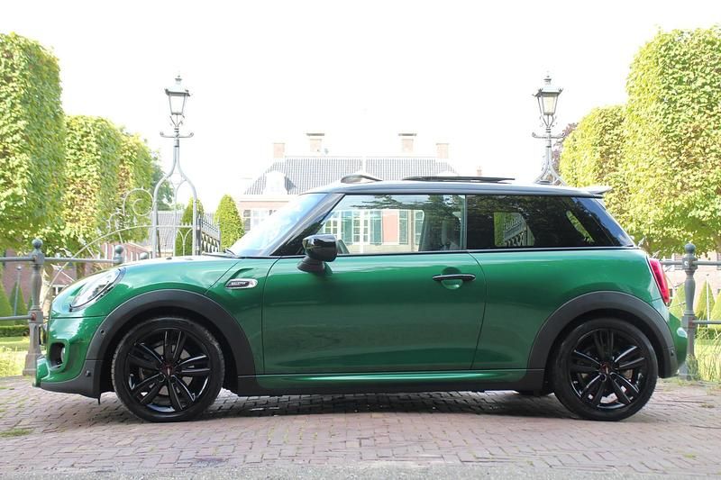 Occasion Mini Cooper 2021 Groen Hatchback