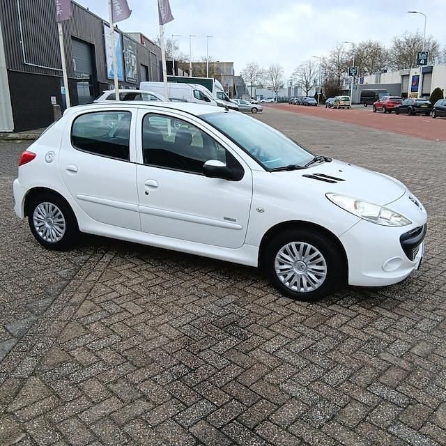Occasion Peugeot 206 2011 Wit Hatchback