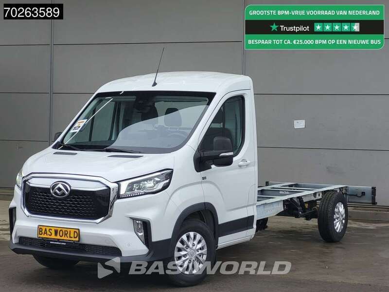 Wit Nieuw 2025 Maxus eDeliver 9 Van | € 32.900 - Afbeelding 1/3