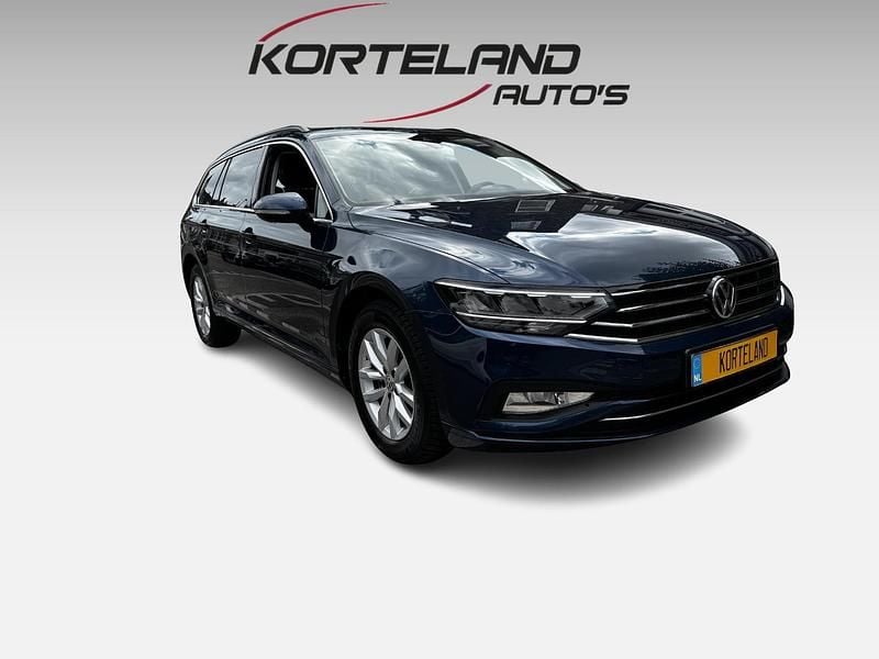 Blauw Gebruikt 2019 VW Passat Business Stationwagen | € 21.145 (Goede deal) - Afbeelding 1/4