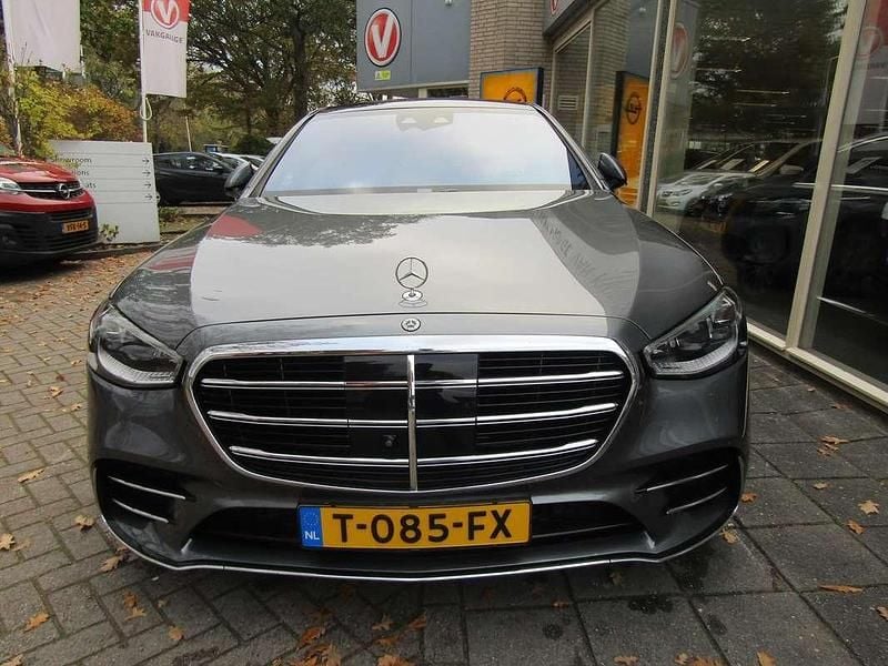 Occasion Mercedes S580 AMG 367 PK (269 kW) 2022 Grijs (metallic) Sedan