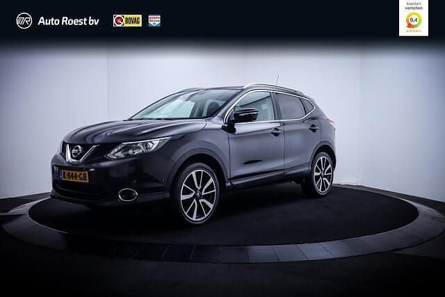 Zwart Gebruikt 2014 Nissan Qashqai Tekna SUV | € 11.950 (Eerlijke prijs) - Afbeelding 1/4
