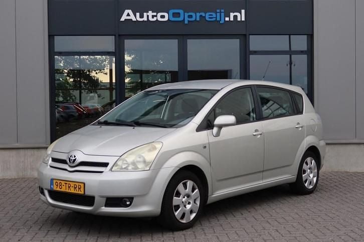 Grijs Gebruikt 2007 Toyota Verso Sol MPV | € 7.895 (Eerlijke prijs) - Afbeelding 1/4
