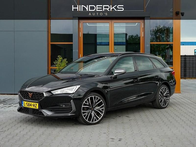 Zwart Gebruikt 2021 Cupra Leon Stationwagen | € 24.995 (Iets duurder) - Afbeelding 1/4