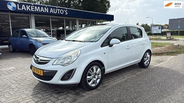 Wit Gebruikt 2012 Opel Corsa Edition Hatchback | € 6.950 - Afbeelding 1/4
