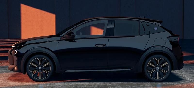 Nieuw Lancia Ypsilon S 110 PK (80 kW) 2025 Zwart Hatchback