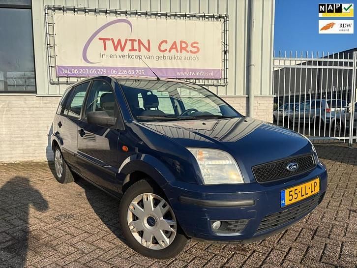 Blauw Gebruikt 2003 Ford Fusion Trend MPV | € 1.650 (Goede deal) - Afbeelding 1/4