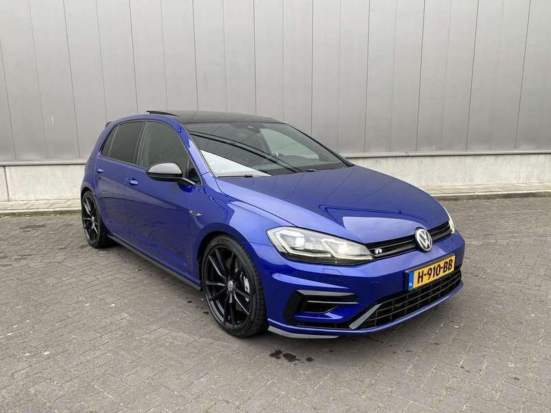 Blauw Gebruikt 2017 VW Golf VII R Stationwagen | € 27.950 (Iets duurder) - Afbeelding 1/4
