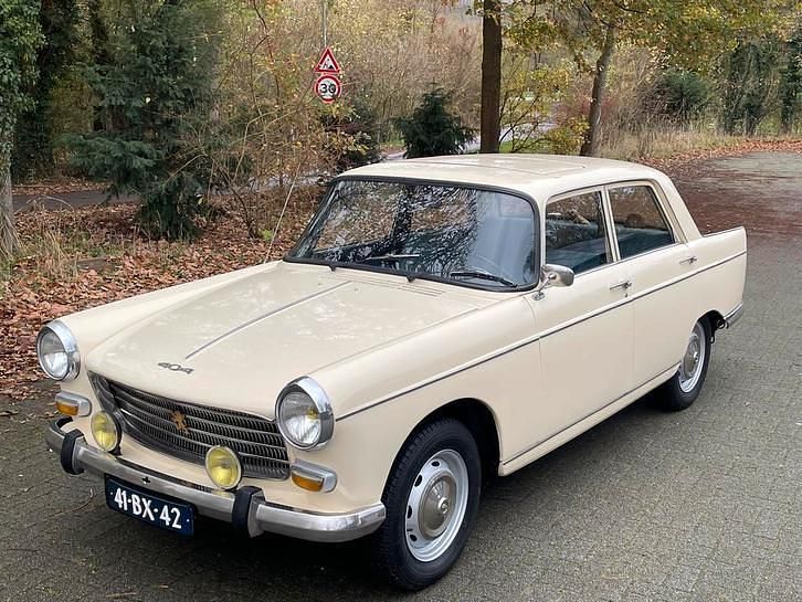 Gebruikt 1974 Peugeot 404 | € 7.950 - Afbeelding 1/4