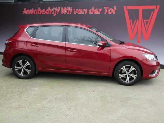 Rood, metallic lak Gebruikt 2017 Nissan Pulsar Hatchback | € 12.900 (Eerlijke prijs) - Afbeelding 1/4