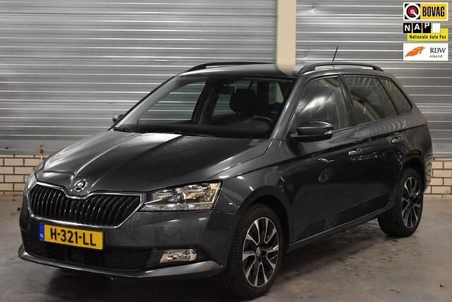 Grijs Gebruikt 2020 Skoda Fabia Business Line Stationwagen | € 10.450 (Eerlijke prijs) - Afbeelding 1/4