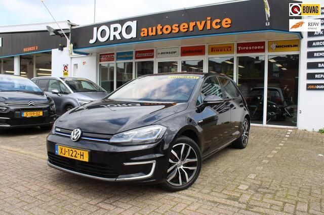 Bruin Gebruikt 2019 VW e-Golf Hatchback | € 18.990 - Afbeelding 1/4