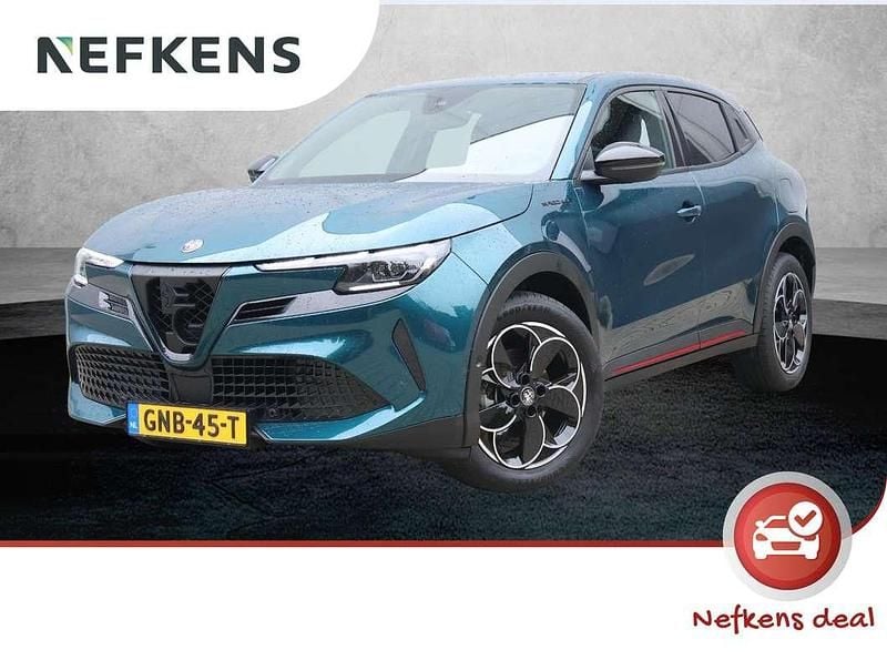 Blauw Gebruikt 2024 Alfa Romeo Junior Edizione Speciale SUV | € 30.925 (Eerlijke prijs) - Afbeelding 1/4