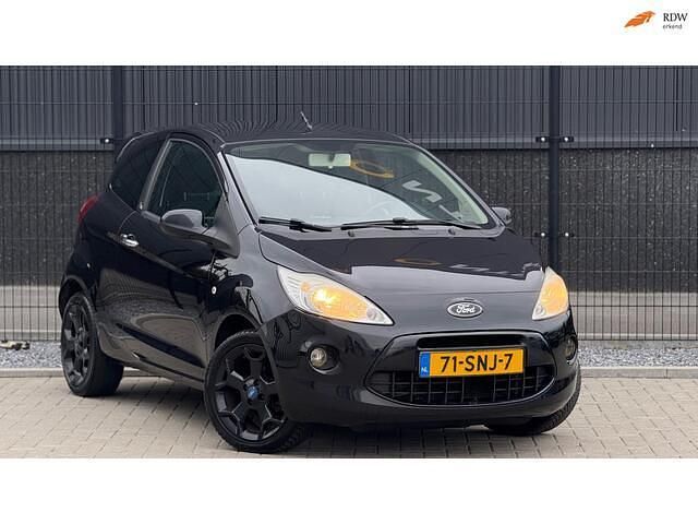 Zwart Gebruikt 2011 Ford Ka Titanium Hatchback | € 2.499 (Eerlijke prijs) - Afbeelding 1/4