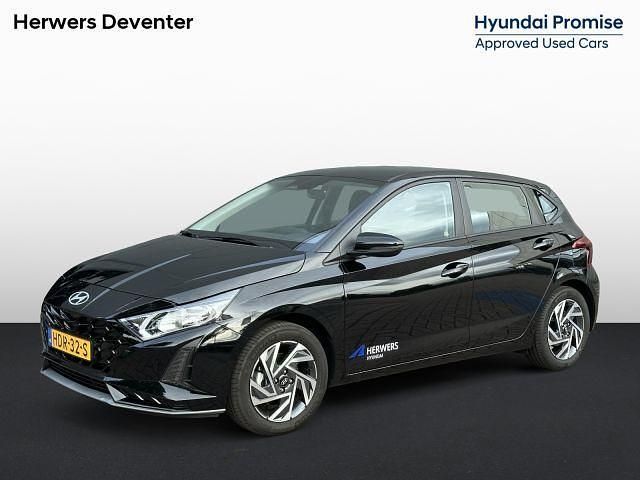 Zwart Gebruikt 2025 Hyundai i20 Comfort Hatchback | € 26.495 (Duur) - Afbeelding 1/1