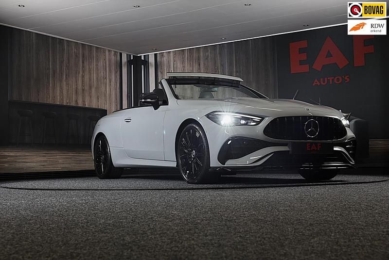 Grijs Gebruikt 2024 Mercedes CLE300 AMG line Cabriolet | € 89.950 (Eerlijke prijs) - Afbeelding 1/3