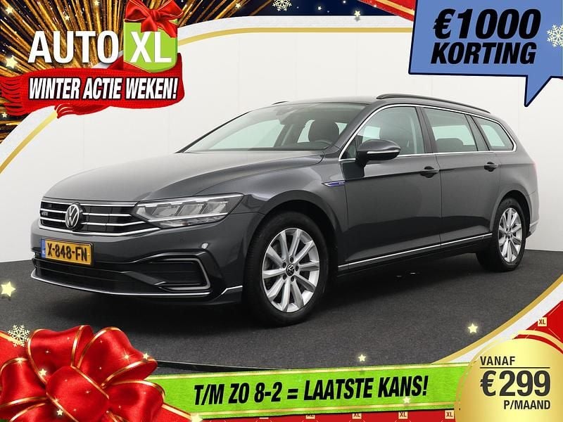 Grijs (metallic) Occasion 2021 VW Passat GTE Stationwagen | € 20.940 (Super prijs) - Afbeelding 1/4