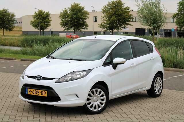 Occasion Ford Fiesta Trend 82 PK (60 kW) 2011 Wit Hatchback