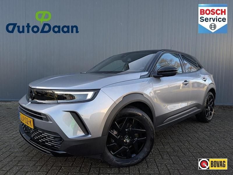 Grijs Occasion 2024 Opel Mokka SUV | € 23.950 (Goede deal) - Afbeelding 1/3