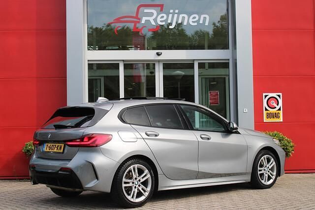 Occasion BMW 118 M Sport 136 PK (100 kW) 2023 Grijs Hatchback