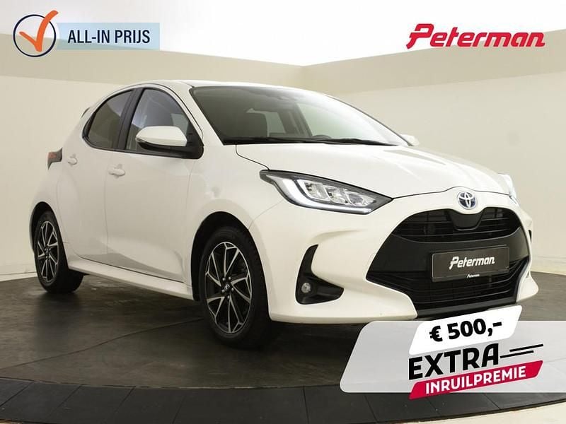 Occasion Toyota Yaris Hybrid 116 PK (85 kW) 2022 Wit Hatchback
