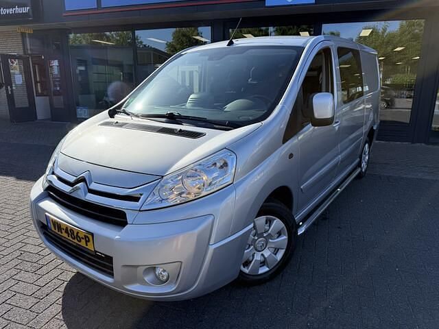 Grijs Gebruikt 2015 Citroën Jumpy MPV | € 8.999 - Afbeelding 1/4
