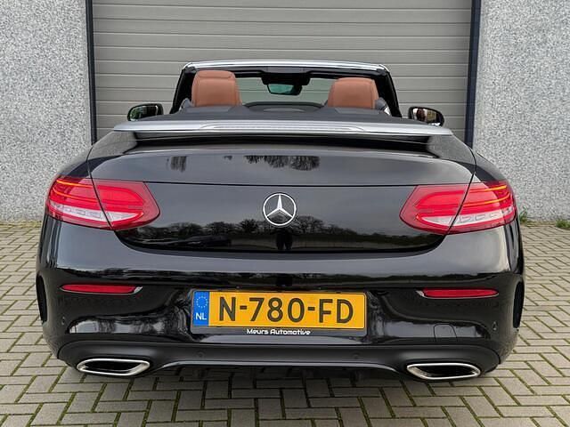 Occasion Mercedes C180 AMG line 157 PK (115 kW) 2016 Zwart Cabriolet