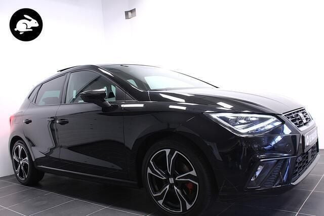 Zwart Gebruikt 2019 Seat Ibiza Business Hatchback | € 18.450 (Eerlijke prijs) - Afbeelding 1/4