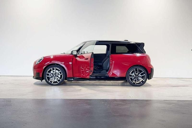 Occasion Mini Cooper SE 160 kW (218 PK) 2025 Rood Hatchback