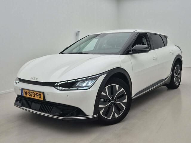 Wit Occasion 2021 Kia EV6 Plus SUV | € 22.900 (Goede deal) - Afbeelding 1/4