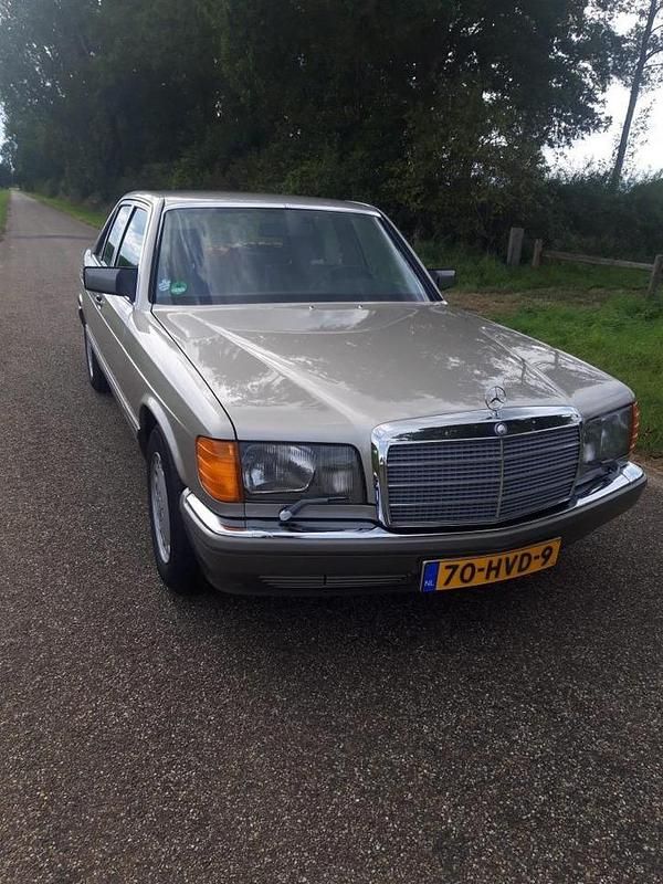 Gebruikt 1985 Mercedes S300 SE Sedan | € 20.000 - Afbeelding 1/4