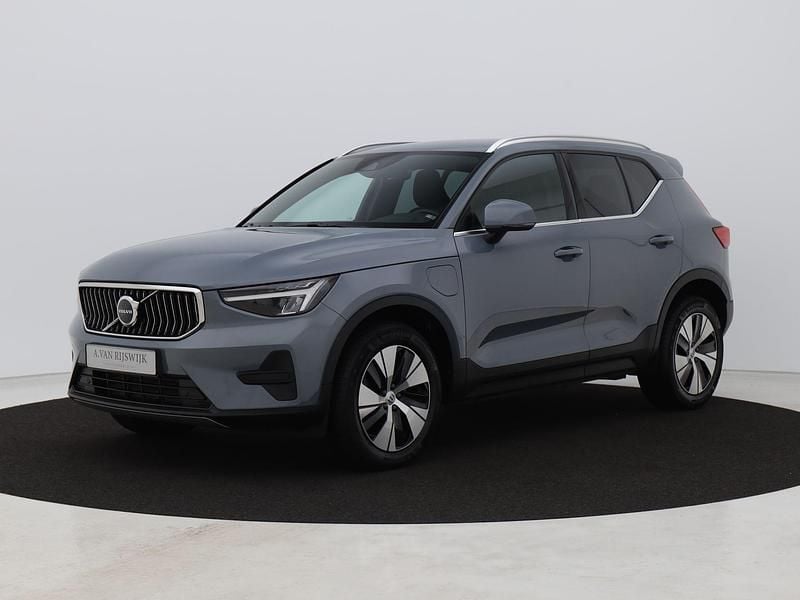 Grijs Gebruikt 2022 Volvo XC40 Inscription SUV | € 26.400 (Super prijs) - Afbeelding 1/4