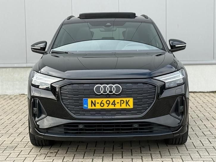 Occasion Audi Q4 e-tron Competition 150 kW (204 PK) 2021 Zwart SUV