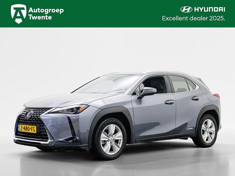Grijs Gebruikt 2020 Lexus UX SUV | € 24.450 (Eerlijke prijs) - Afbeelding 1/4