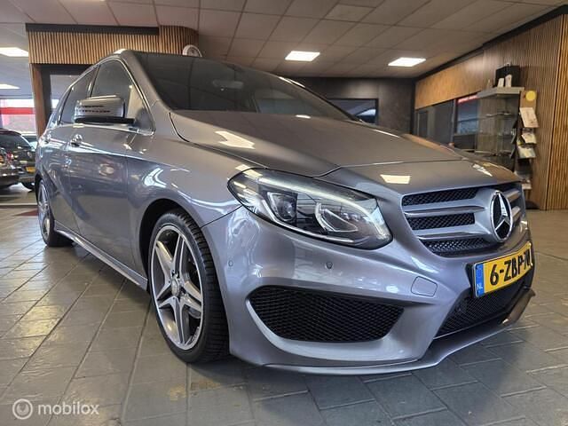 Occasion Mercedes B180 Prestige 122 PK (89 kW) 2014 Grijs MPV