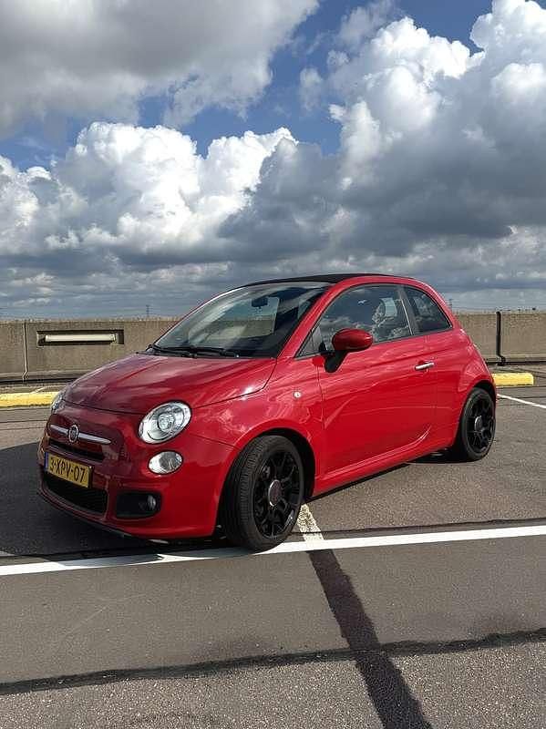Rood Gebruikt 2014 Fiat 500S Hatchback | € 6.750 (Eerlijke prijs) - Afbeelding 1/4