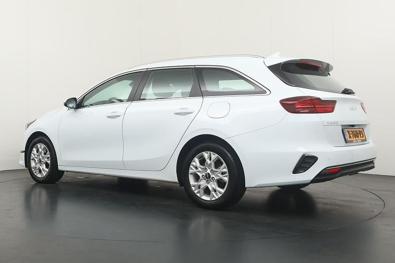 Occasion Kia Ceed 2024 Wit Hatchback