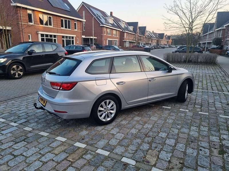 Occasion Seat Leon Style 116 PK (85 kW) 2020 Zilver Stationwagen